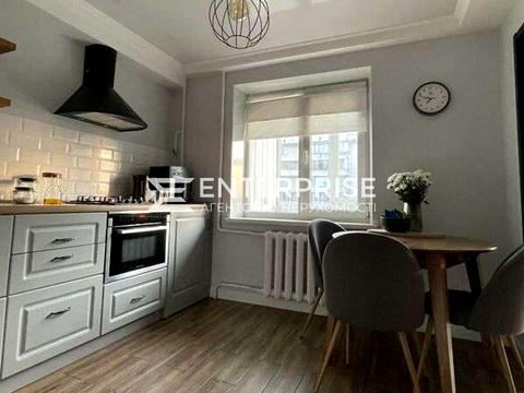 квартира за адресою Братиславська вул., 42-А