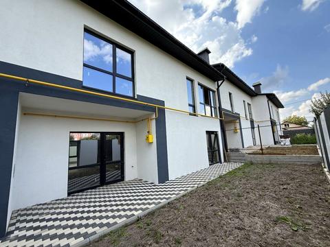 дом по адресу Остромирська ул.