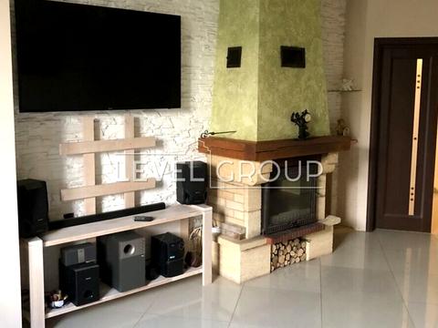 дом по адресу Вірності