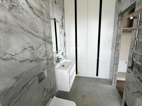 будинок за адресою Анни Ярославни вул.