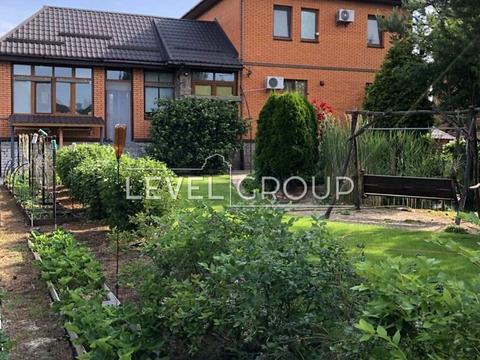 дом по адресу Вірності