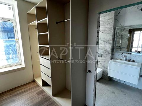 будинок за адресою Анни Ярославни вул.