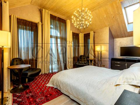 дом по адресу світанкова