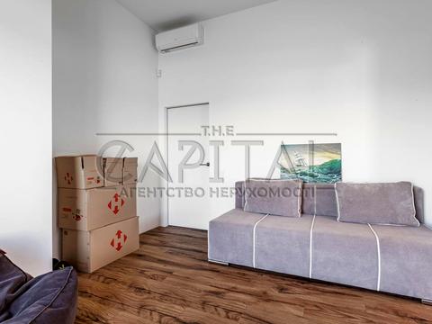 дом по адресу Броварський