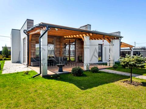 дом по адресу Броварський