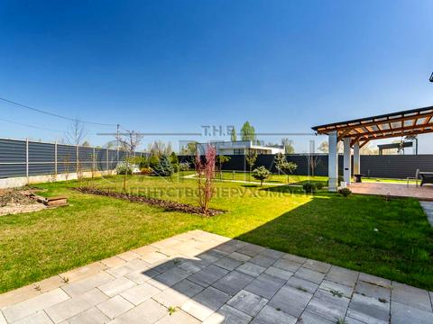 дом по адресу Броварський