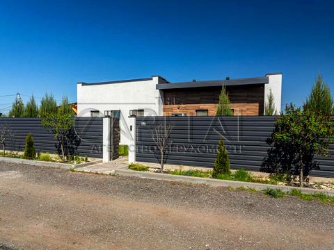 дом по адресу Броварський