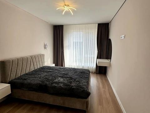 квартира за адресою Юліана Пелеша вул., 3