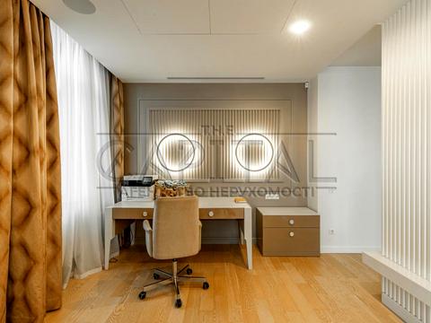 квартира за адресою Болсуновська вул. (Сергія Струтинського), 2