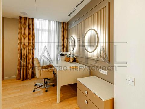 квартира за адресою Болсуновська вул. (Сергія Струтинського), 2