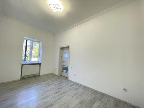 квартира за адресою Богдана Хмельницького вул., 10