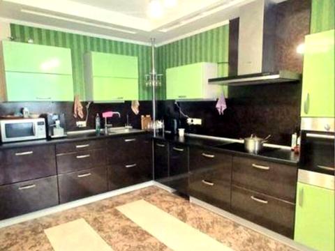 квартира по адресу Юлии Здановской ул. (Ломоносова), 52/3