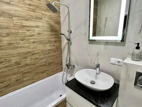 квартира за адресою Ісмаїла Гаспринського вул. (Сормовська), 3