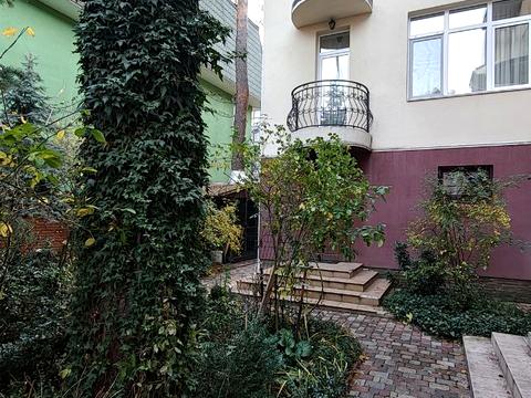 будинок за адресою Рильського вул., 7-В