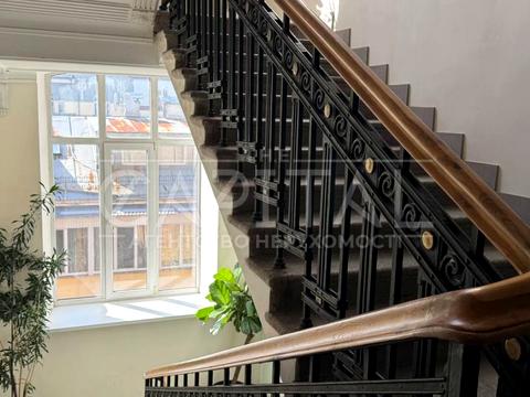 квартира за адресою Євгена Чикаленка вул. (Пушкінська), 19-Б