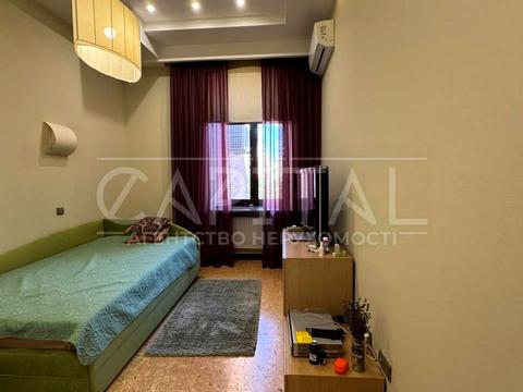 квартира за адресою Євгена Чикаленка вул. (Пушкінська), 19-Б