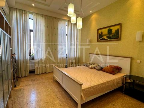 квартира за адресою Євгена Чикаленка вул. (Пушкінська), 19-Б