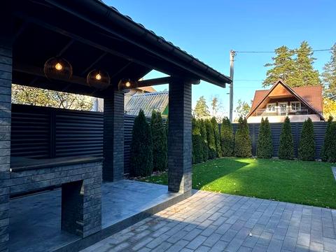 дом по адресу Институтская ул. (Артема)