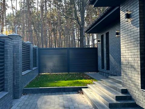 дом по адресу Институтская ул. (Артема)