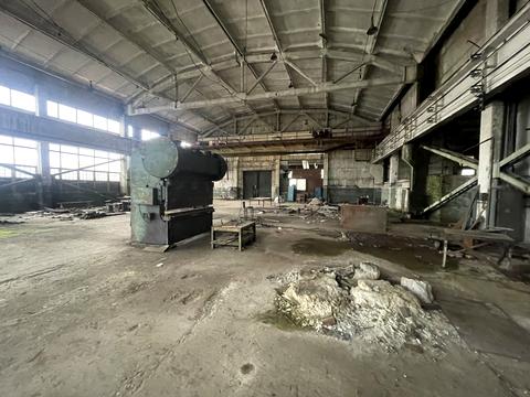 комерційна за адресою Млинівська вул., 1б