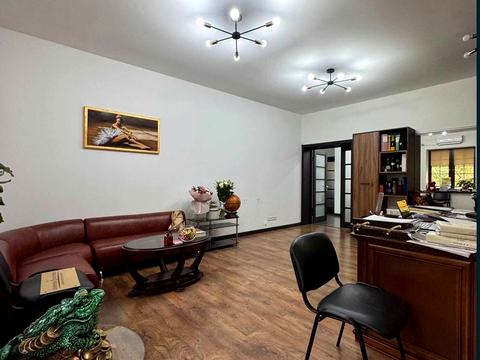 комерційна за адресою Кожум'яцька вул., 16-А