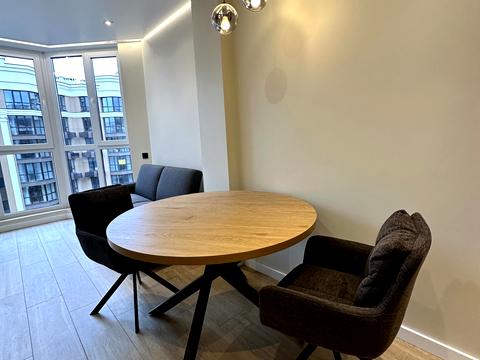 квартира за адресою Молодіжна вул., 8