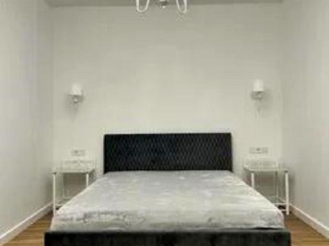 квартира по адресу Угорская ул., 3