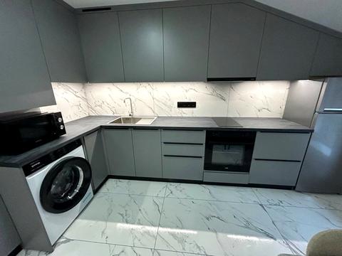 квартира по адресу Менделеева ул., 4