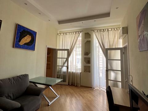 квартира за адресою Михайлівська вул., 22-А