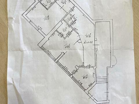 комерційна за адресою Генерала Тараса Чупринки вул. (Пушкіна), 1