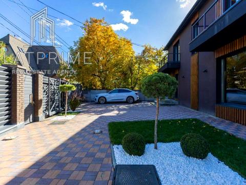 будинок за адресою Центральна вул.