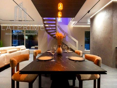 будинок за адресою Центральна вул.