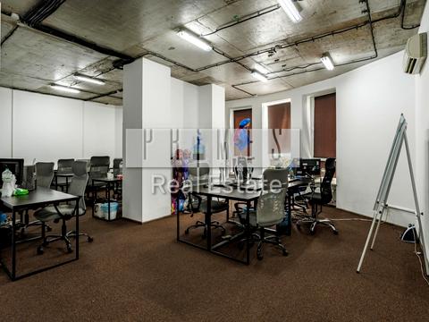 коммерческая по адресу Николая Михновского бульв. (Дружбы Народов), 26/1