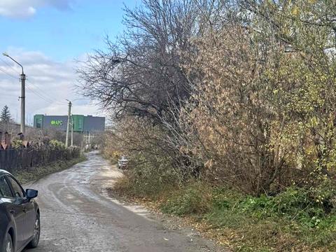 комерційна за адресою Дубовецька вул., 7