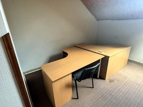 комерційна за адресою Дубовецька вул., 7