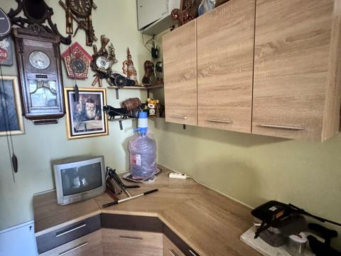 комерційна за адресою Дубовецька вул., 7