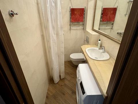 квартира за адресою Пекарська вул., 13