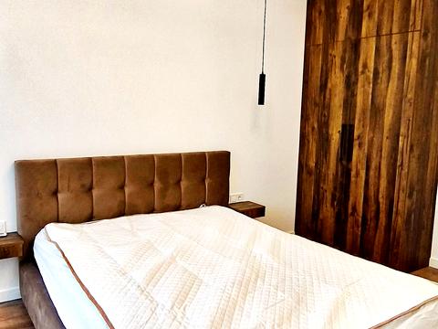 квартира за адресою Олександра Олеся вул., 8/17