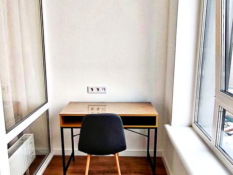 квартира за адресою Олександра Олеся вул., 8/17