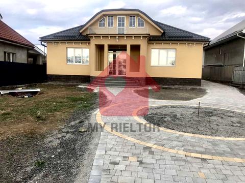 будинок за адресою Нова