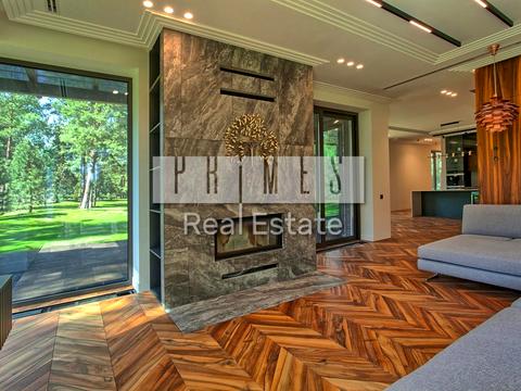 будинок за адресою Набережна вул.