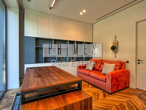 будинок за адресою Набережна вул.