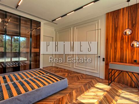 будинок за адресою Набережна вул.