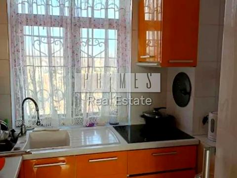 дом по адресу  ул.