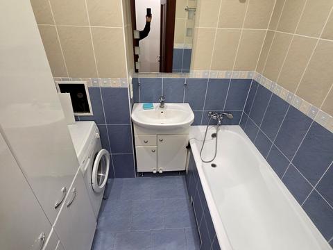 квартира за адресою Миколи Амосова вул., 4