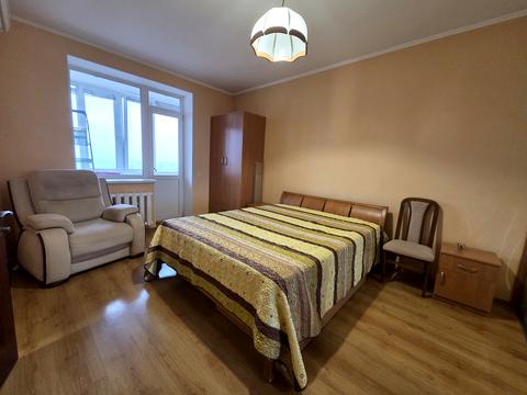 квартира за адресою Миколи Амосова вул., 4