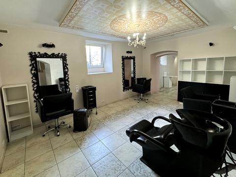 комерційна за адресою Михайла Грушевського вул., 37