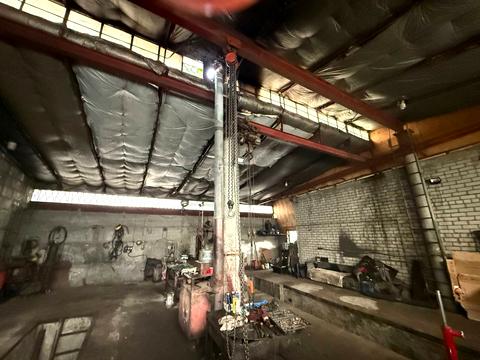 комерційна за адресою Вітчизняна вул., 24д