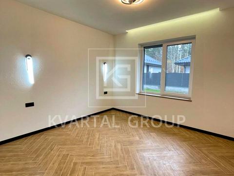 будинок за адресою Успішна, 10