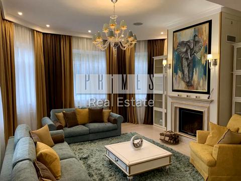 будинок за адресою Миру вул.